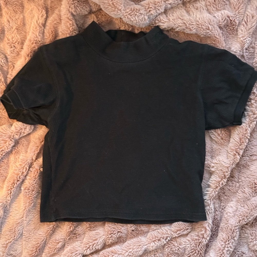 stussy cap sleeve black tshirt